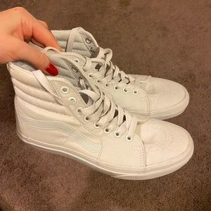 vans high top skater shoes